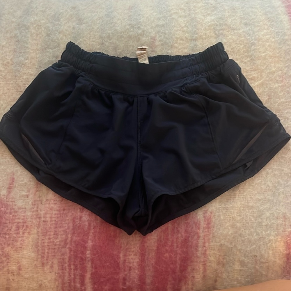 Lululemon Hotty Hot shorts low rise 2.5 inch size 4 in color True Navy.